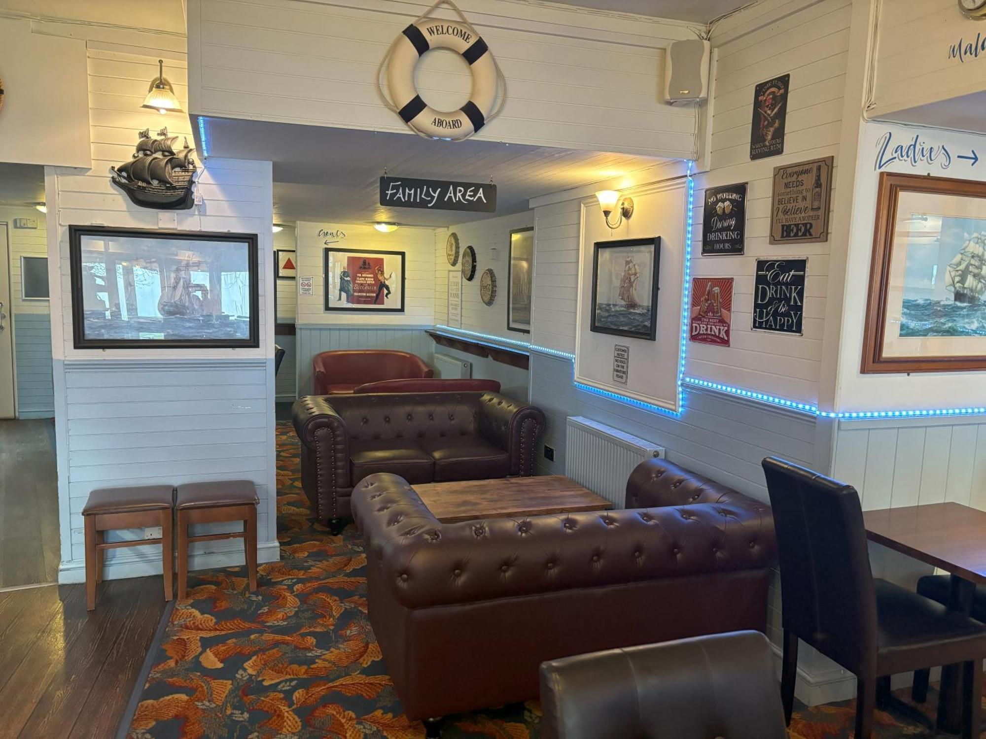 The Buccaneer Inn Torquay Exterior photo